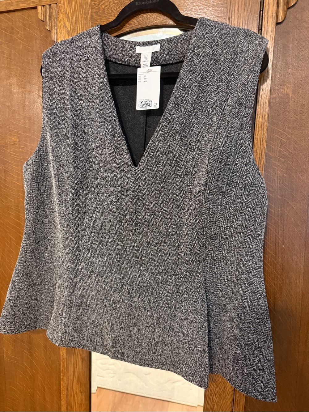 H&M Gray Sleeveless V-Neck Peplum Top Vest, XL, NWT
